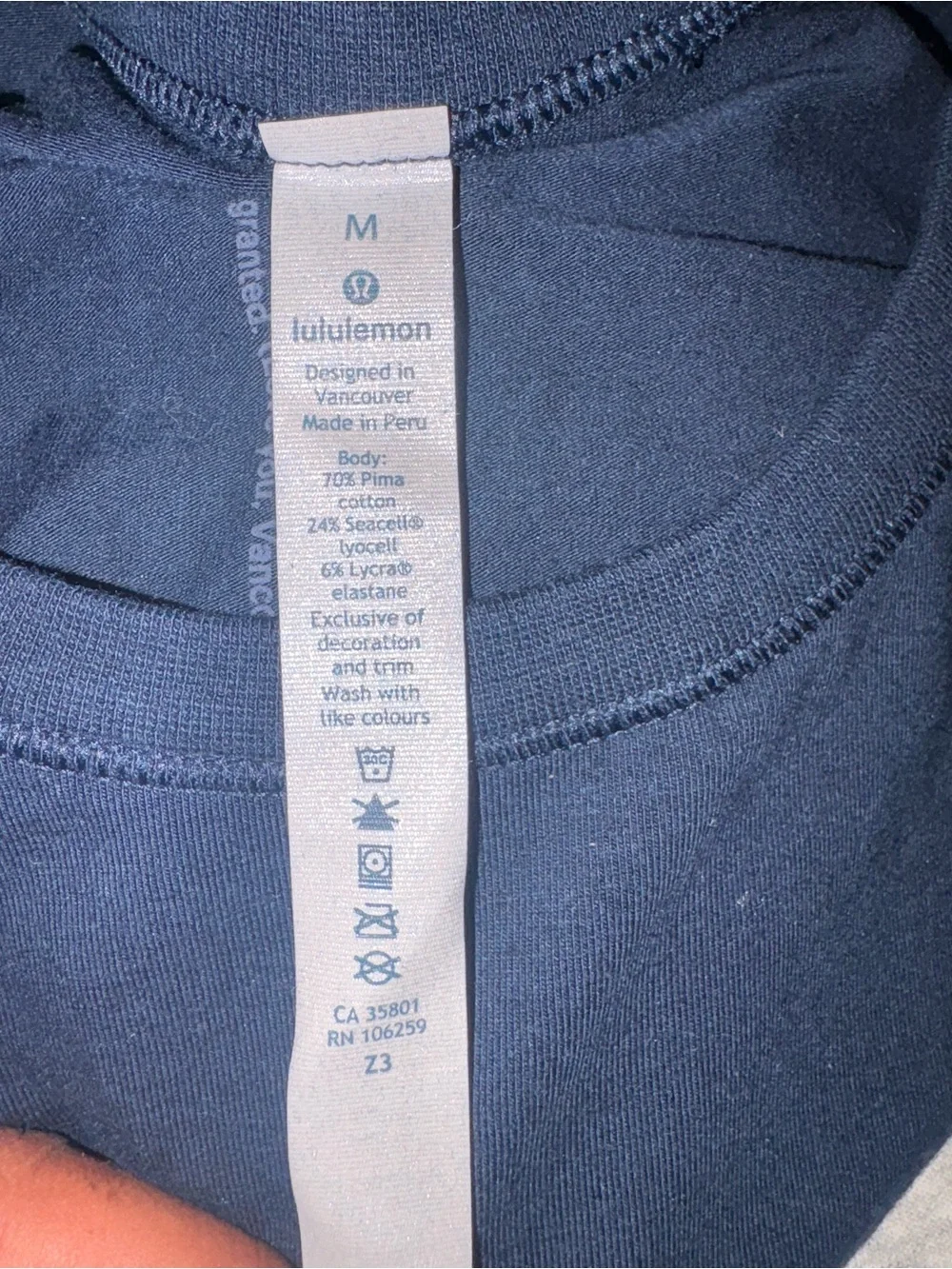 Lululemon Crew Neck T-Shirt Medium - Picture 6 of 8
